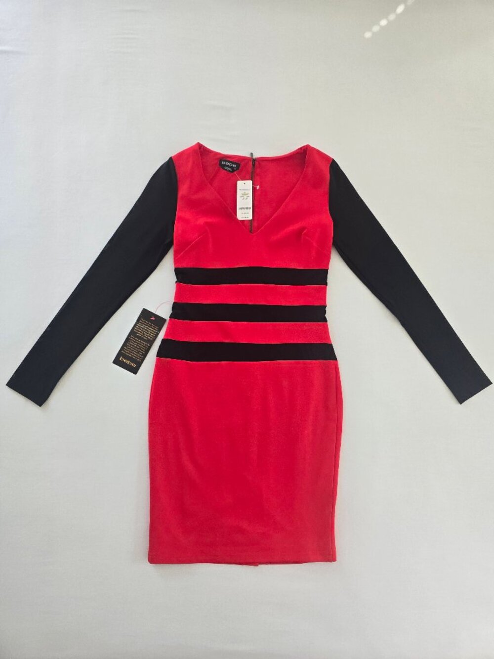 bebe Red and Black V-Neck Long Sleeve Colorblock Dress NWT